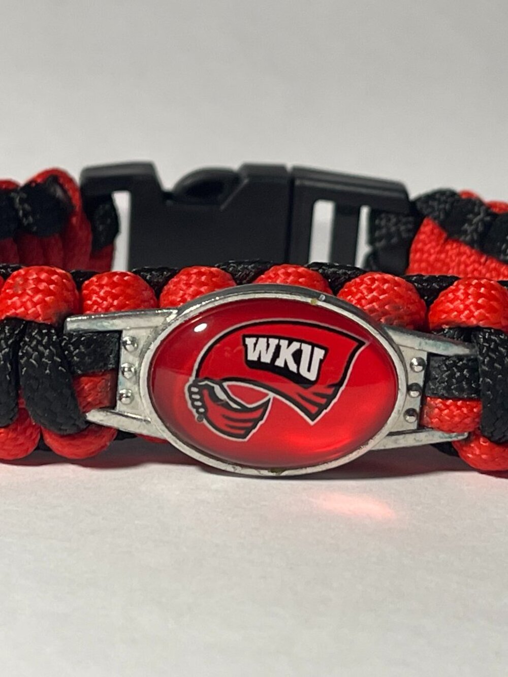 WKU Hilltoppers NCAA Paracord Bracelet NEW